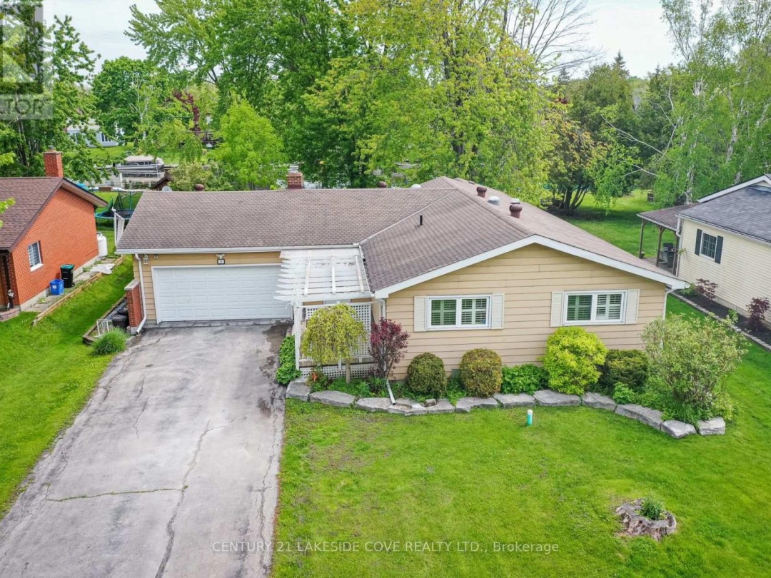 9 Pinetree Court, Lake Simcoe