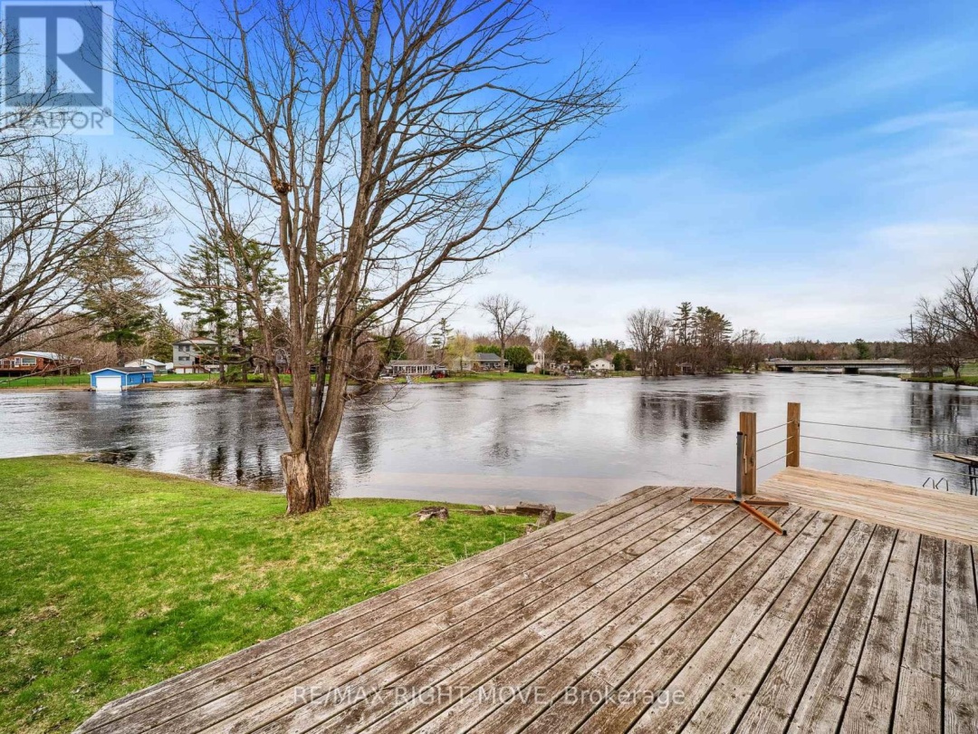 1012 Cowbell Lane, Severn Lake