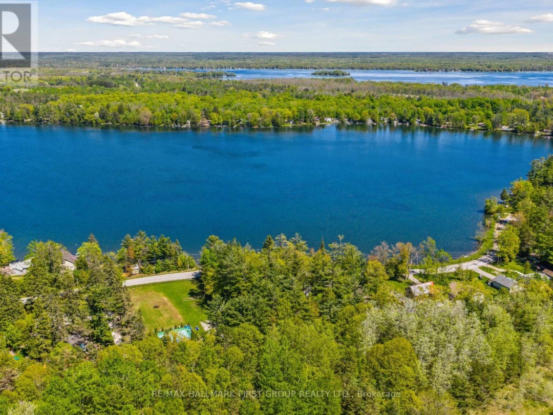 3074 Sparrow Lake Road S, Severn