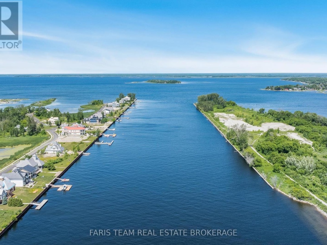 7 DOCK LANE, 