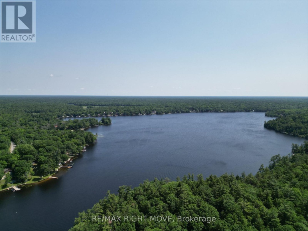 1894 HENRY'S LANDING, 