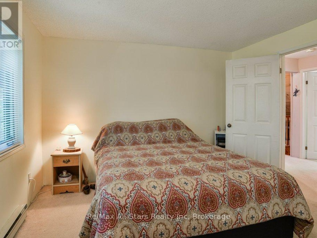 1386 SOUTH PORTAGE ROAD, 