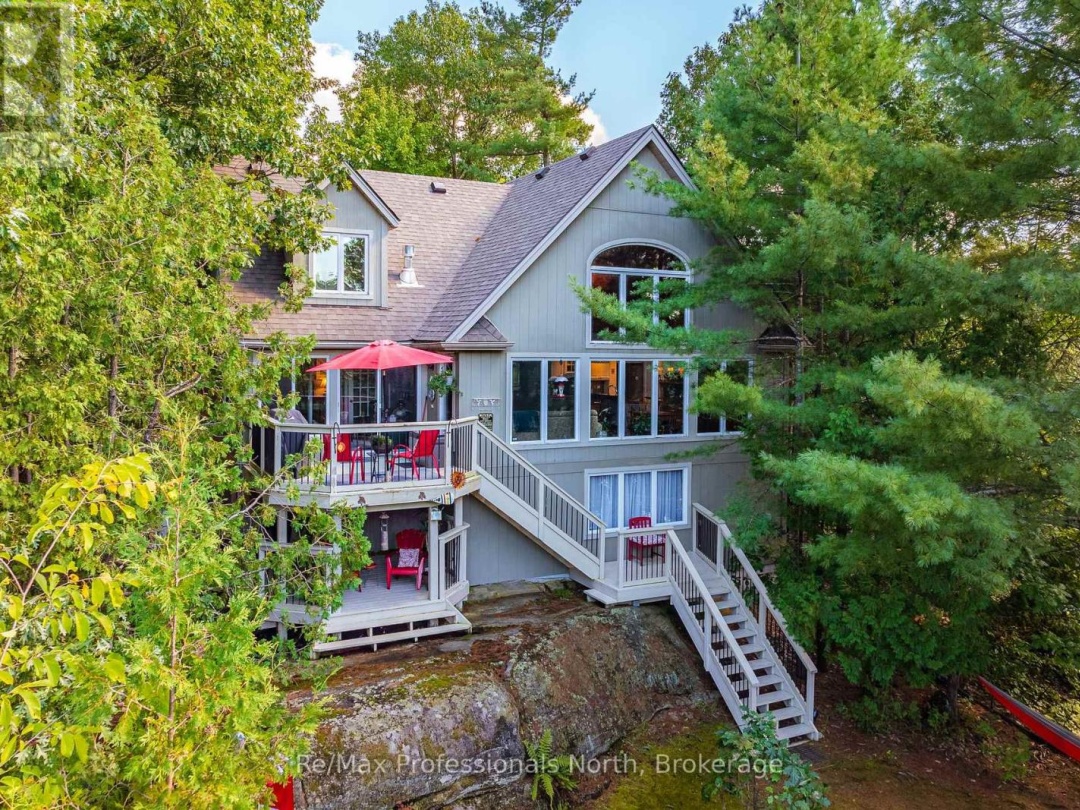 1005 LAIDLAW AVENUE, Severn River