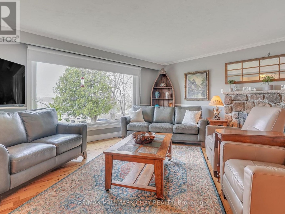 138 Lake Dalrymple Road, Dalrymple Lake