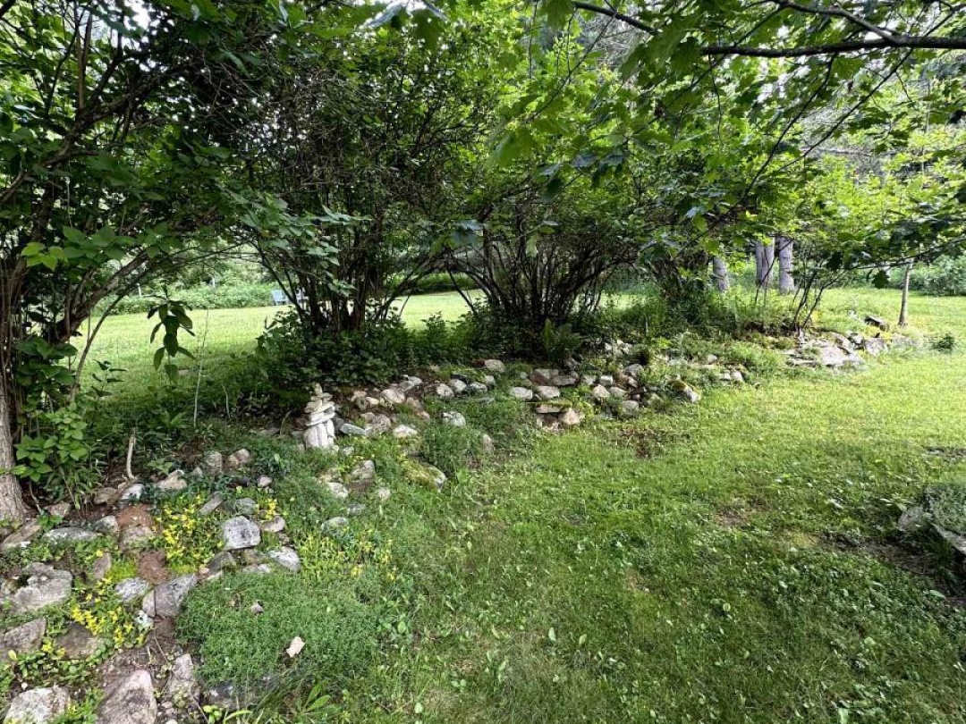 4 STOCKING LANE, 