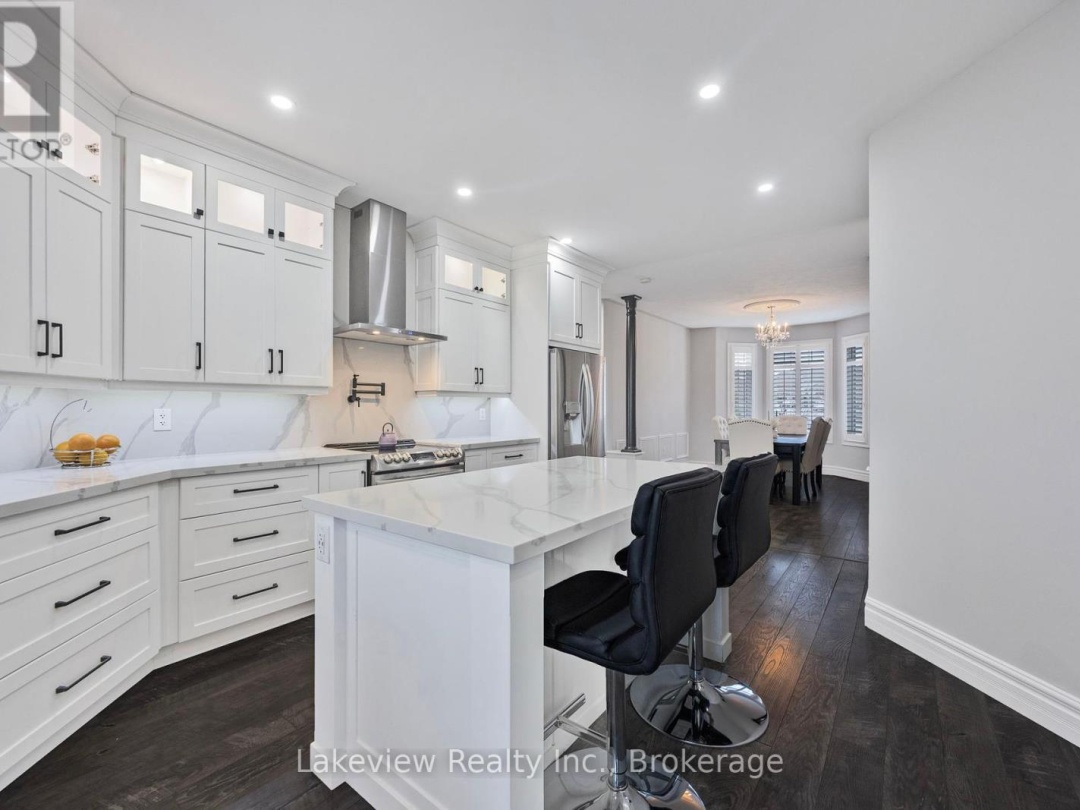 31 CLEOPATRA COURT, 