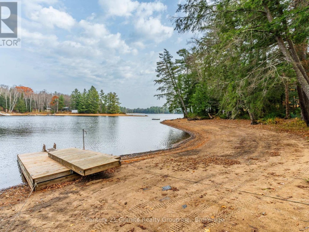 3526 WEST SHORE ROAD, Kennisis Lake