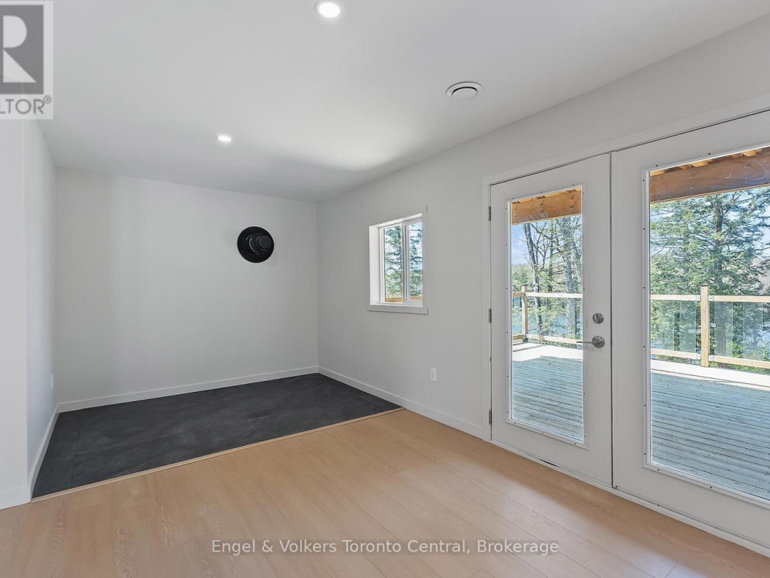 1457 Lake Joseph Road, Mctaggart Lake