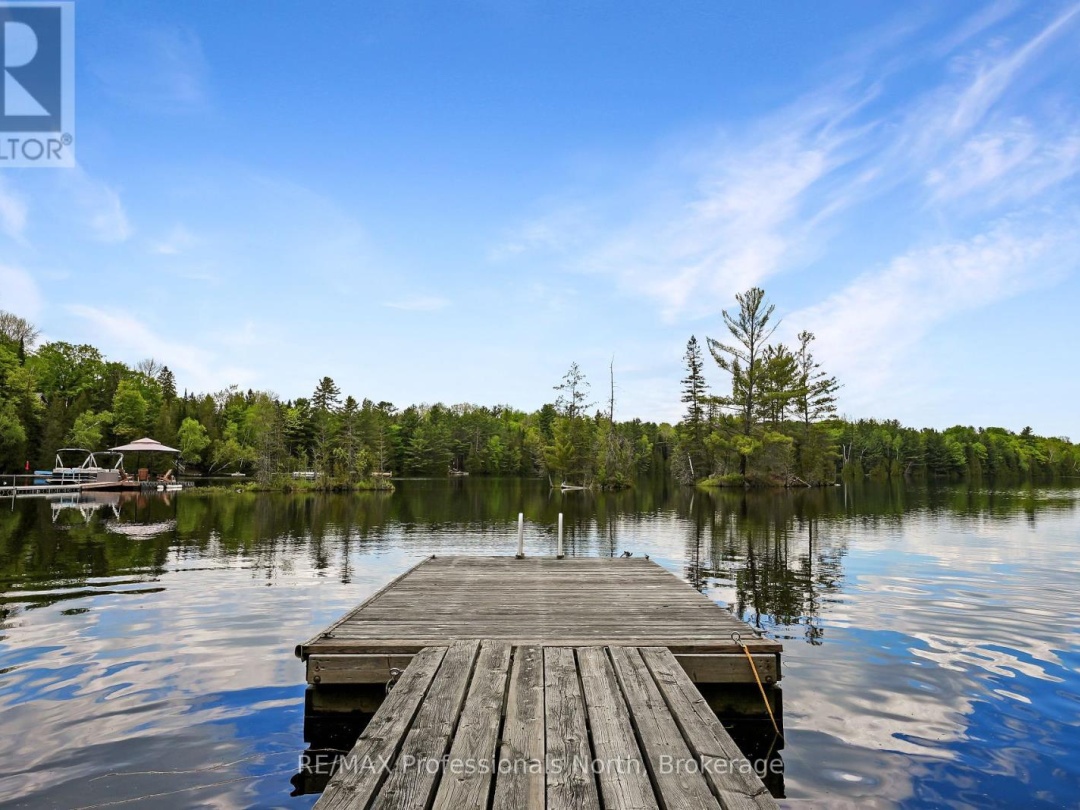 1056 KODIAK TRAIL, Glamor Lake