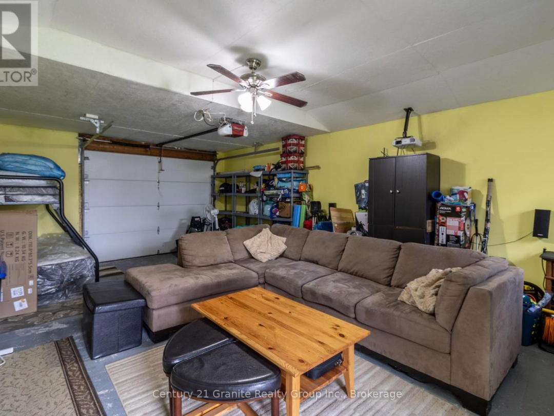 1018 Shamrock Lane, Cranberry Lake