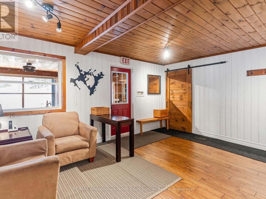 UNIT 4 - 2029 LITTLE HAWK LAKE ROAD, Little Hawk Lake