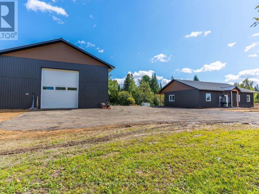4324 Deep Bay Road, Gull Lake