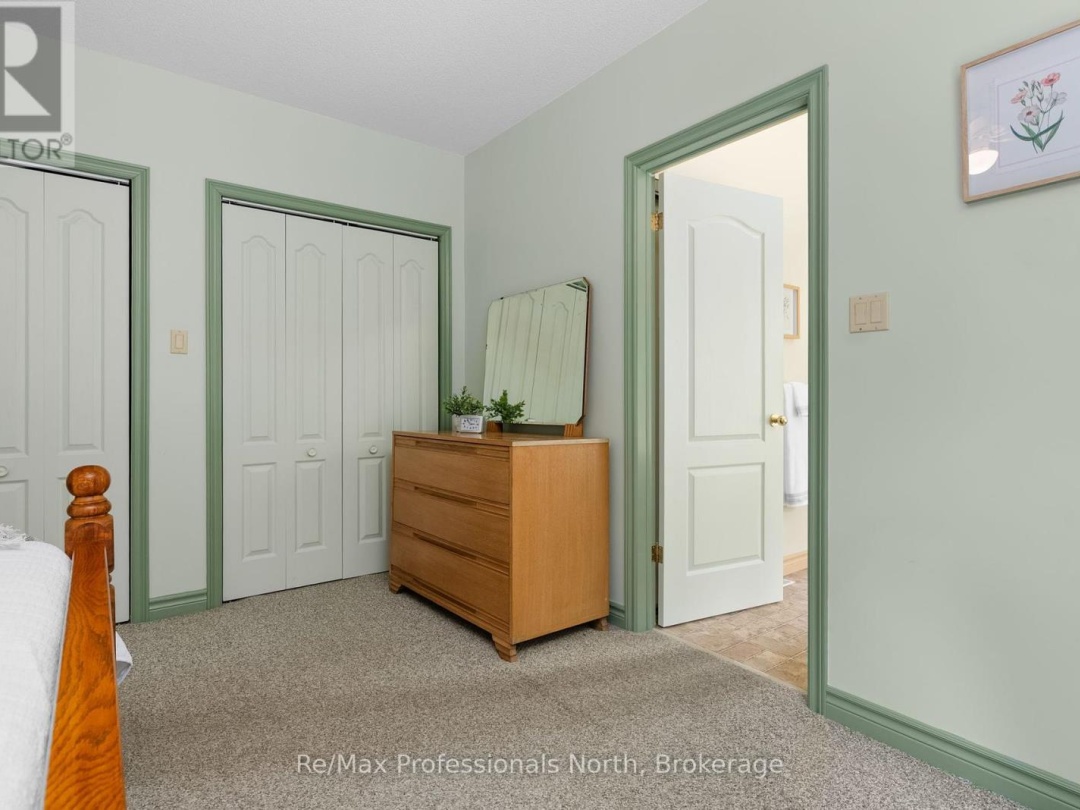 1279 GRAHAM ROAD, 
