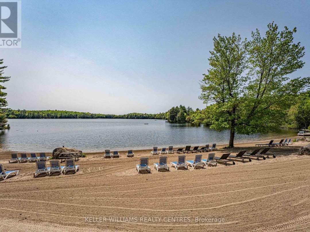 #38 Lakeridge 1047 Bonnie Lake Camp Road, Bracebridge (Macaulay)
