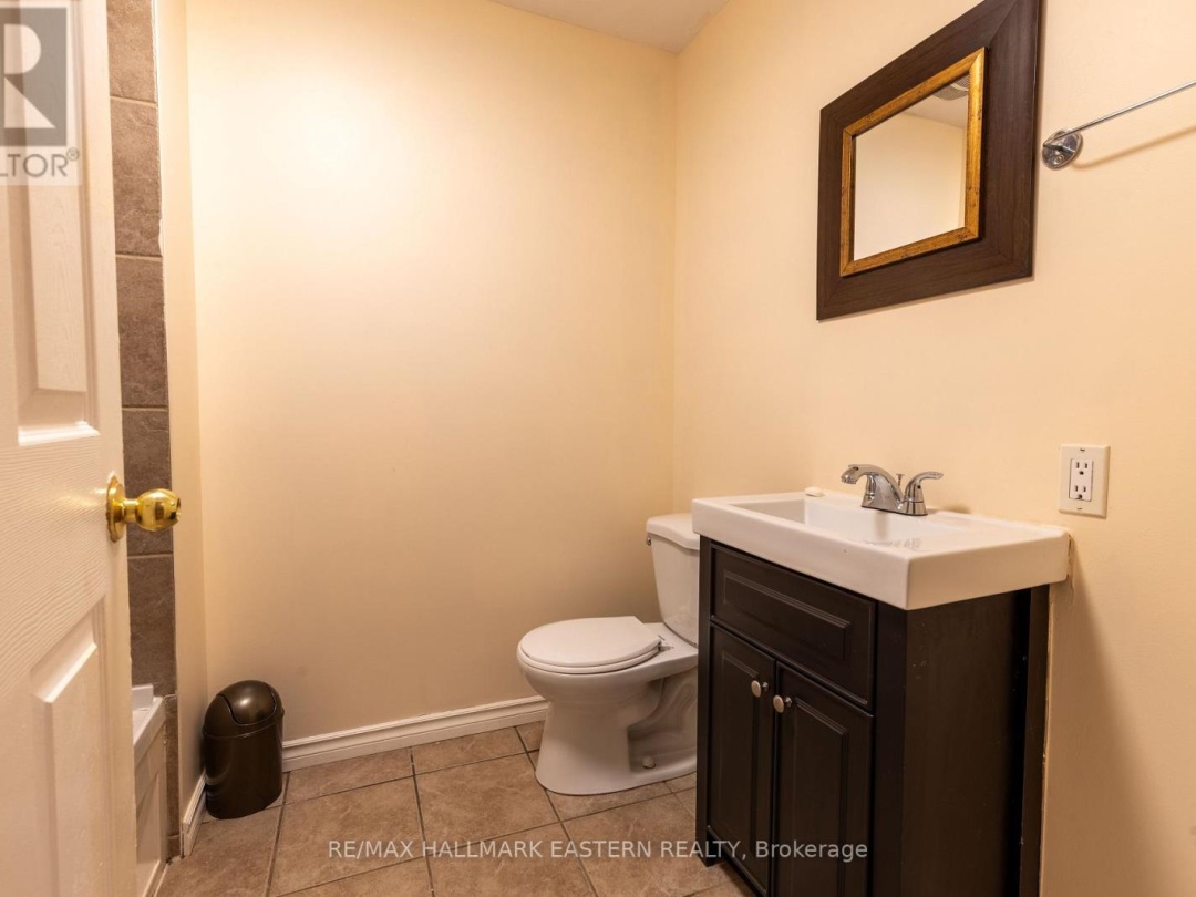 4 Hollyville Boulevard, Sturgeon Lake