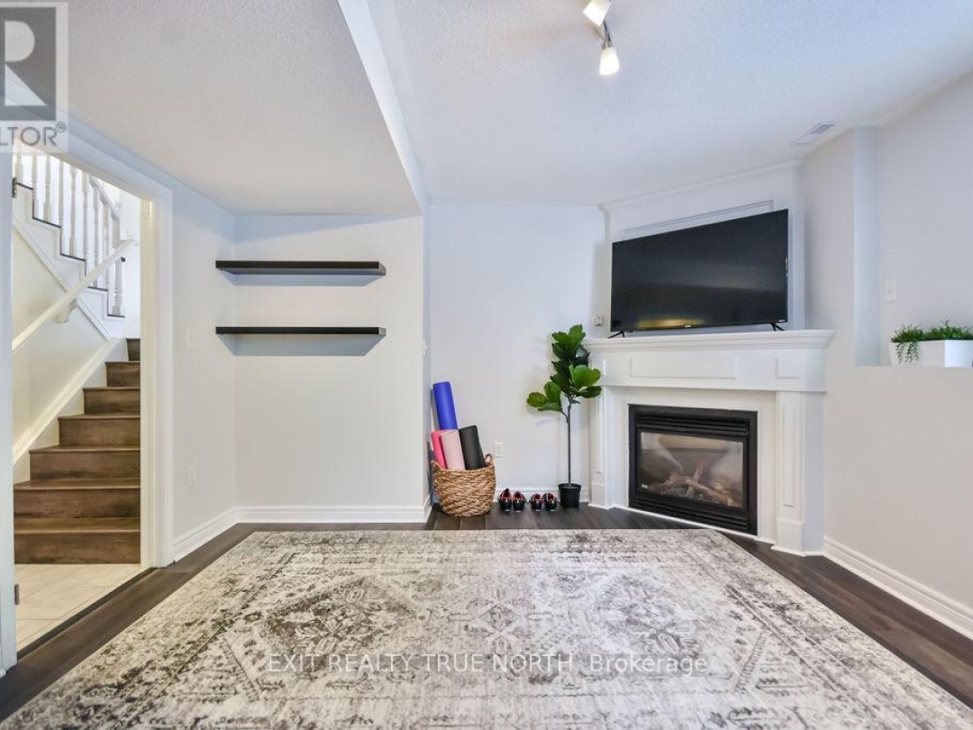 24 IRONWOOD TRAIL, 
