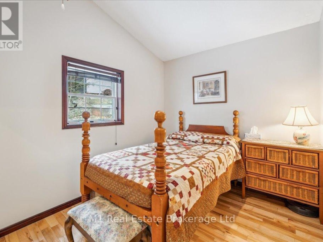 16A Hayhoe Road, Silver Lake