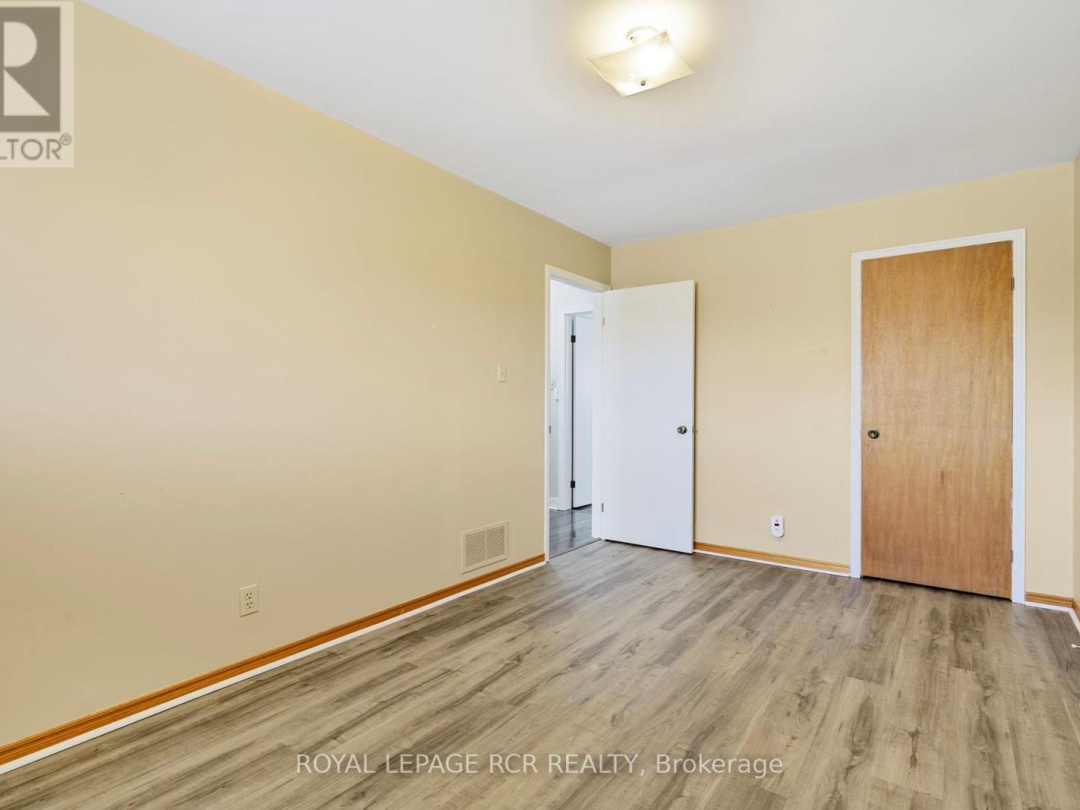 80 Woodside Drive, Orillia