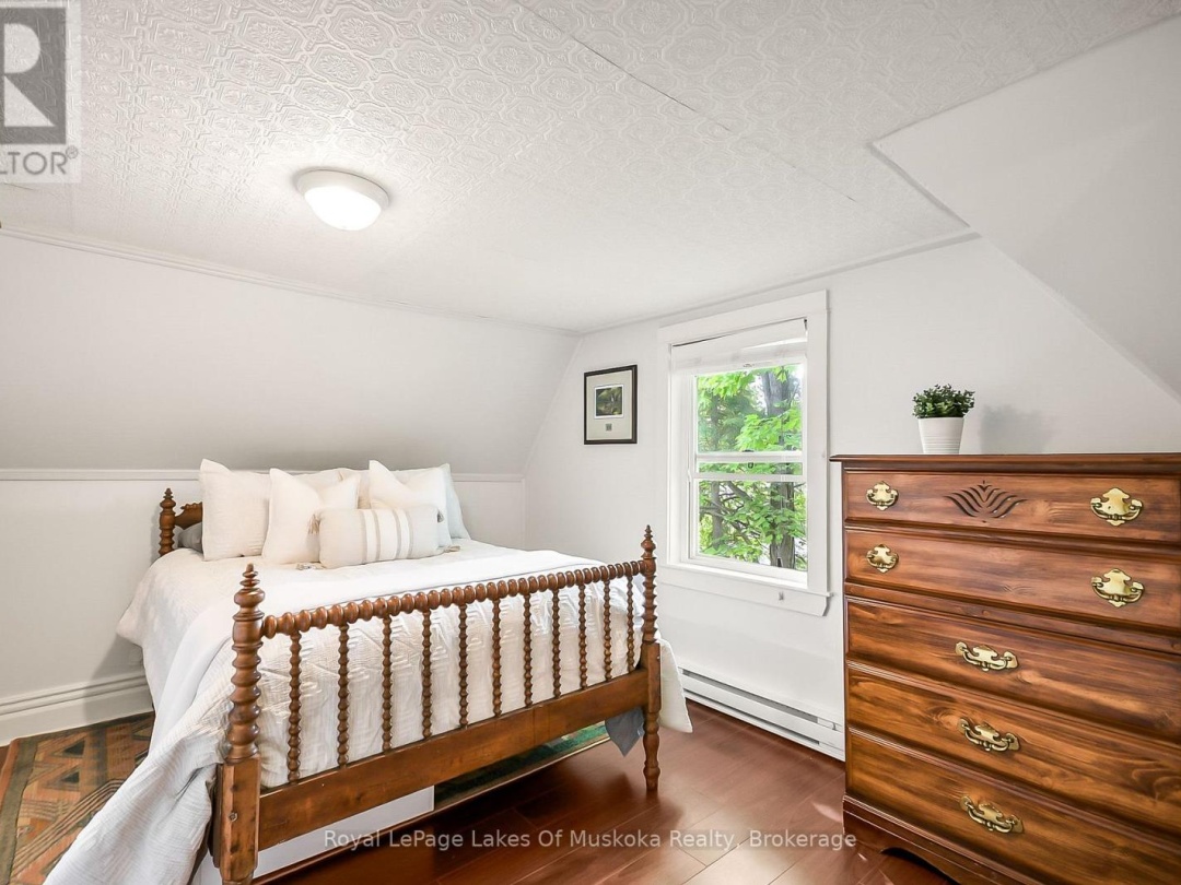 213 WOODCHESTER AVENUE, 