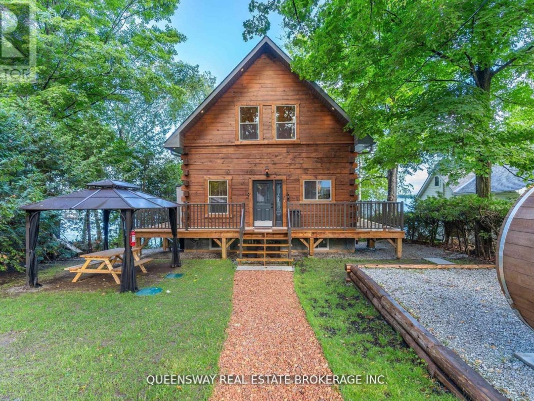 1280 BLACK BEACH LANE, 