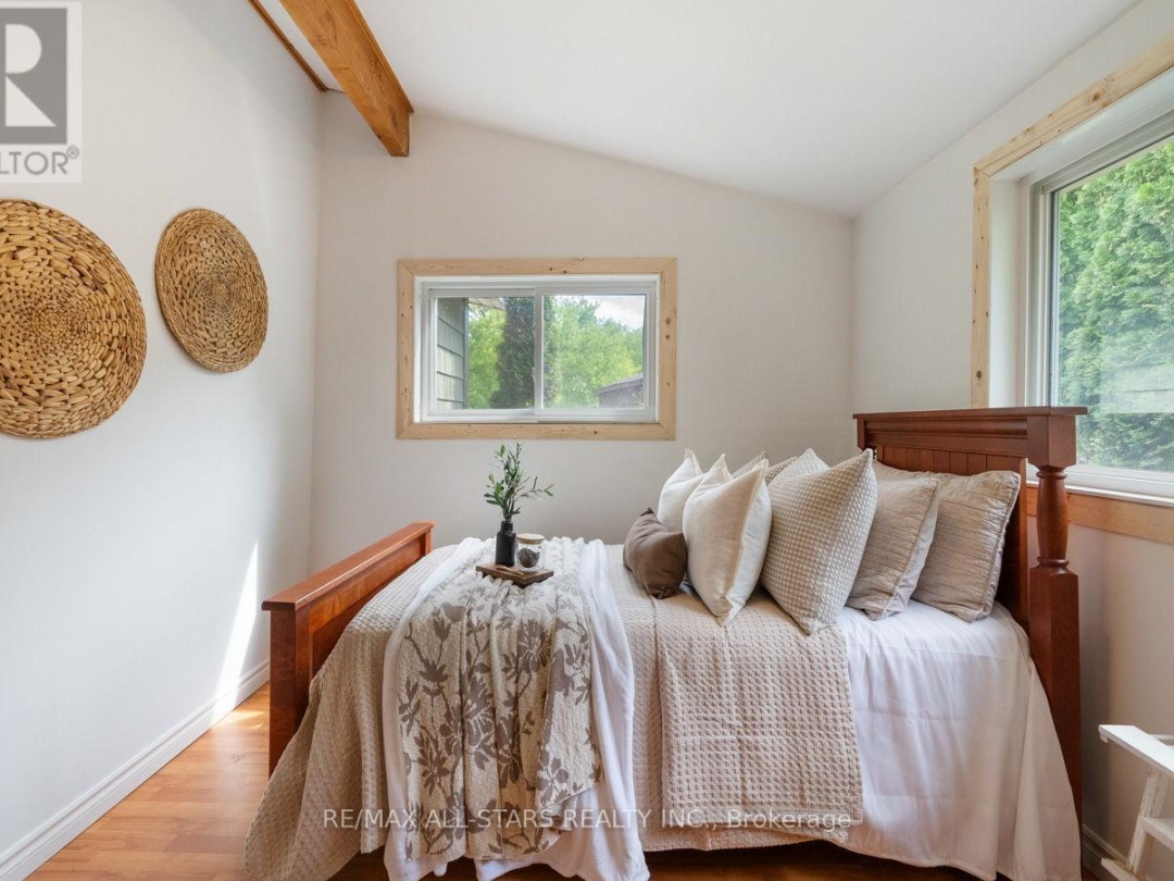 23 GILSON STREET, 