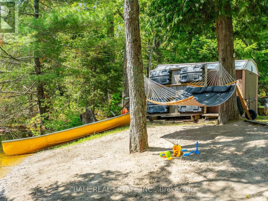 73 SUNSET COURT, Little Bald Lake