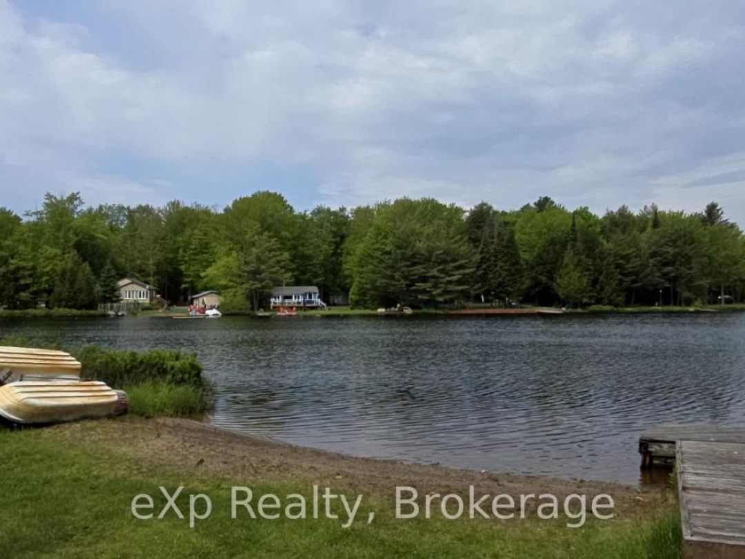 36 ROBERTS LAKE ROAD E, 