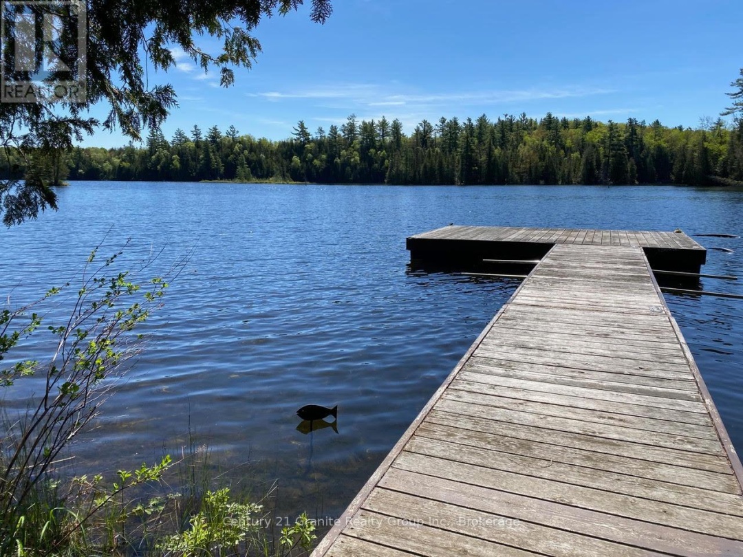 1037 ROTUNDA DRIVE, Contau Lake