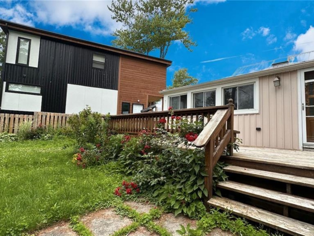 7 Ridge Avenue, Lake Simcoe