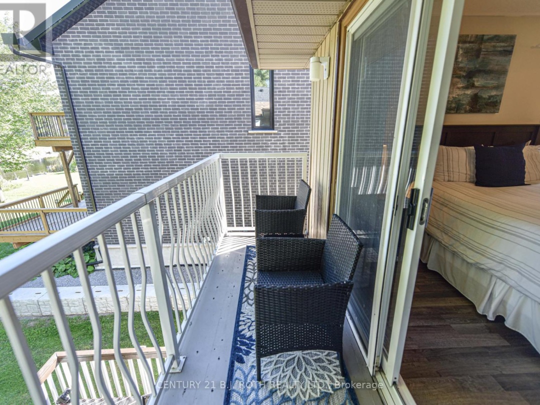 60 Simcoe Road, Lake Simcoe