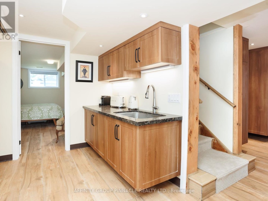 1385 FURNISS DRIVE, 