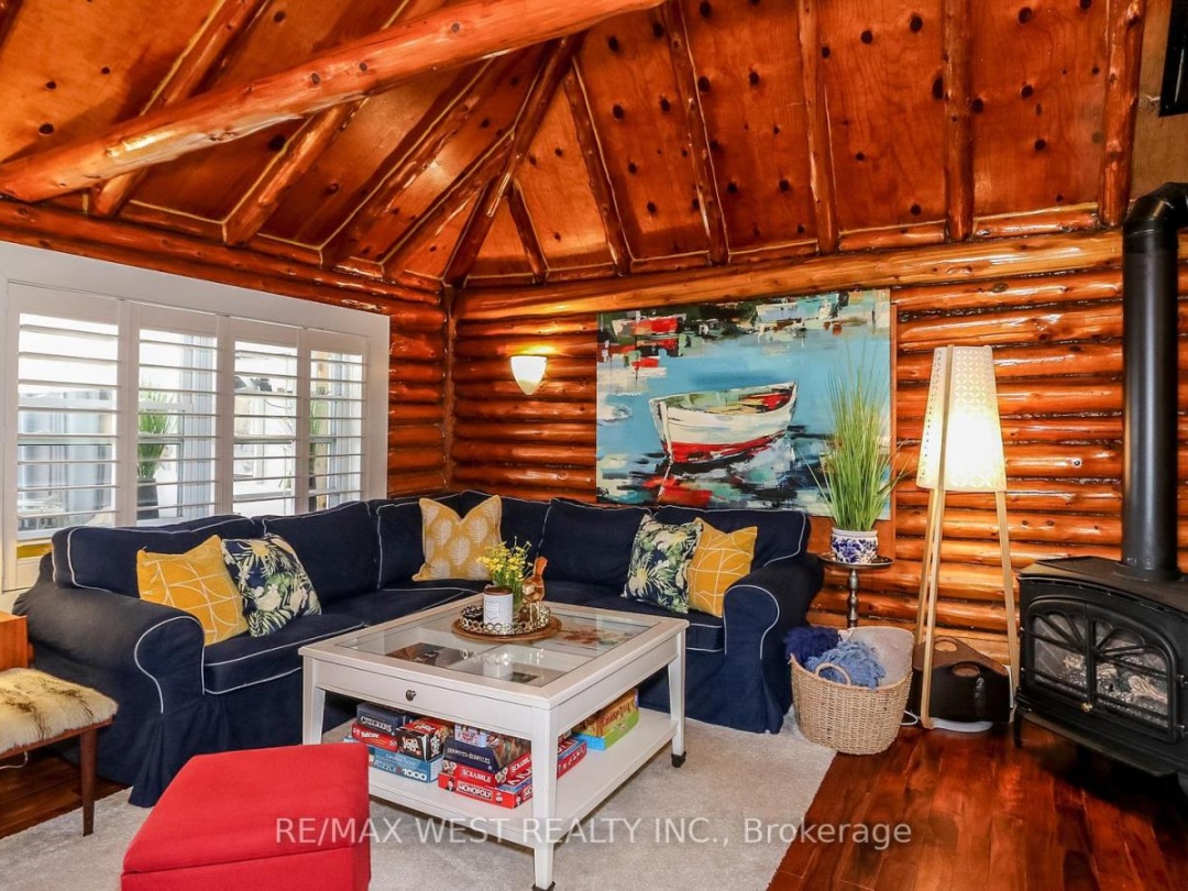 3756 GLENREST DRIVE, 