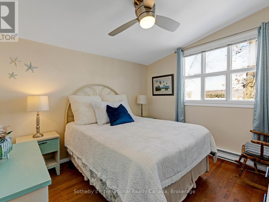 1028 Hillcrest Lane, Halls Lake
