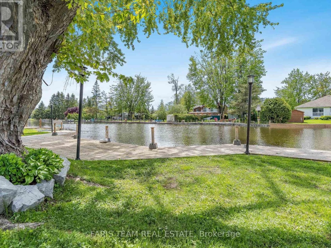 18 Turtle Path, Lake Simcoe