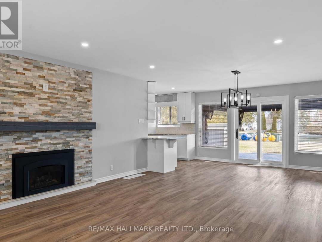 13 PINETREE COURT, 