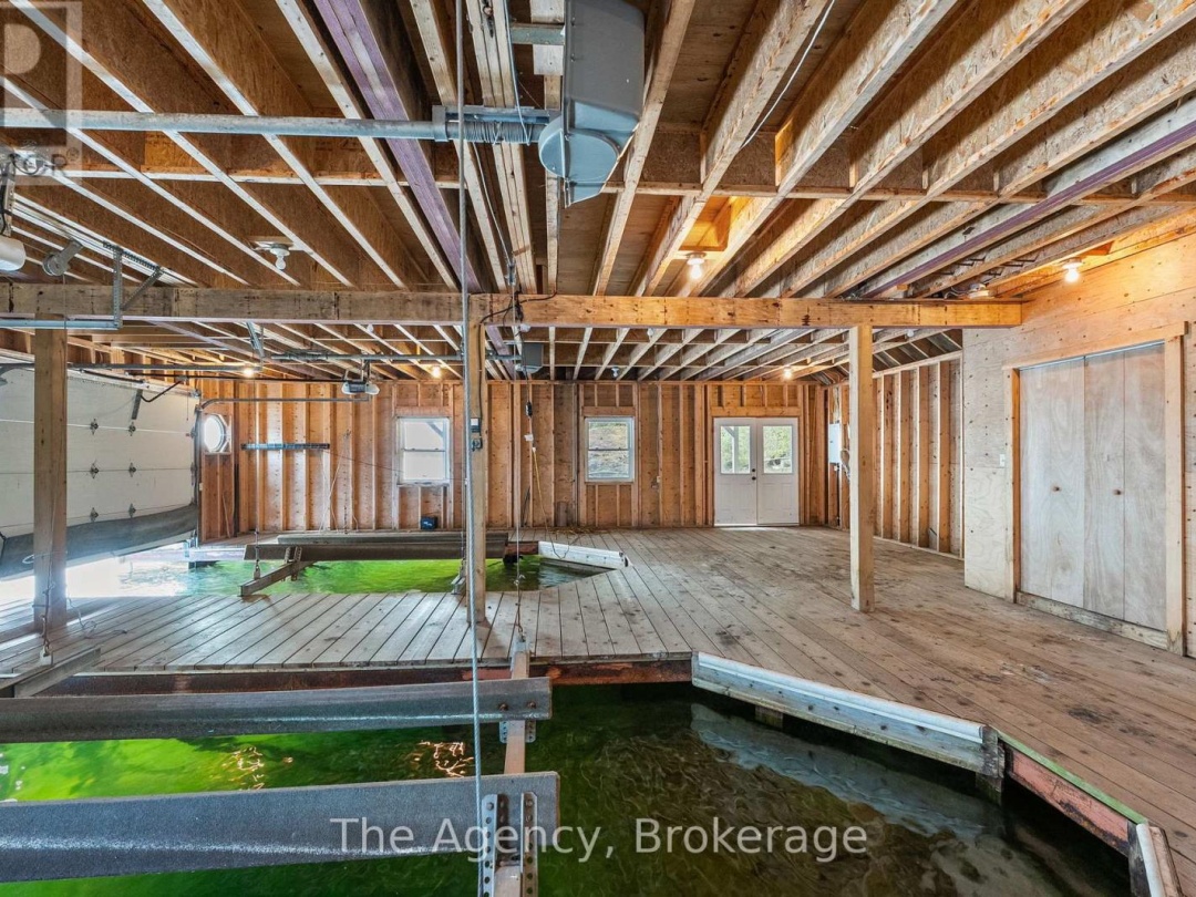 80 Tall Timbers Road, Lake Joseph