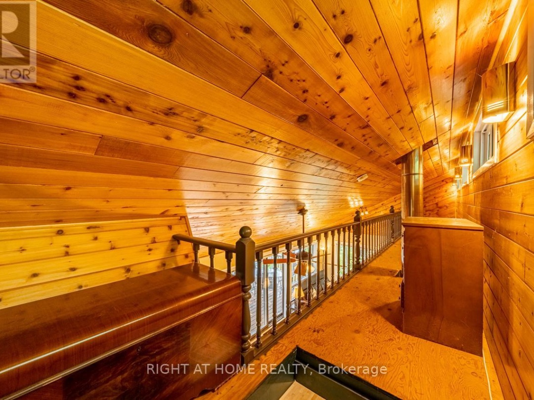 1220 PORTAGE LAKE ROAD, 