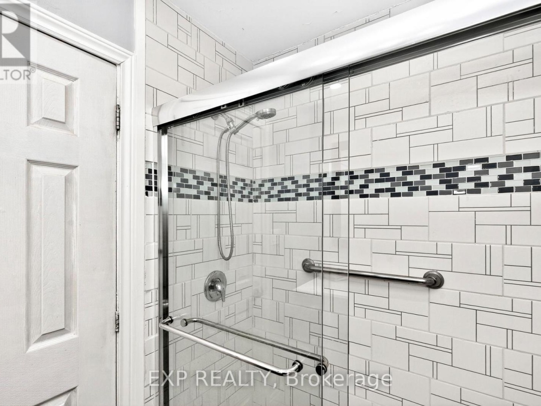 14 - 81 LAGUNA PARKWAY, 
