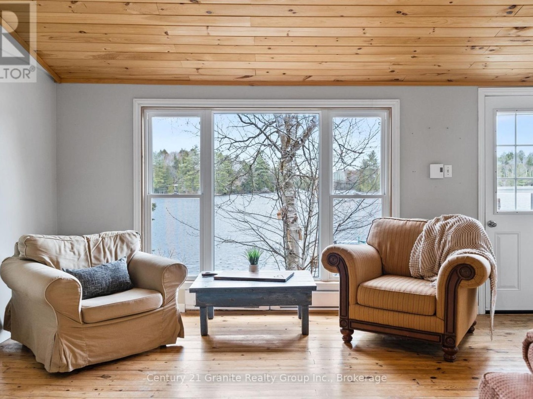 1027 Heney Trail, Big Hawk Lake