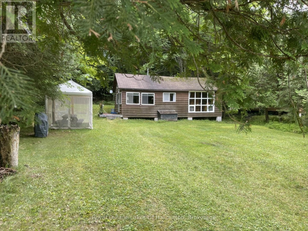 1059 Pleasant Point Road, Twelve Mile Lake