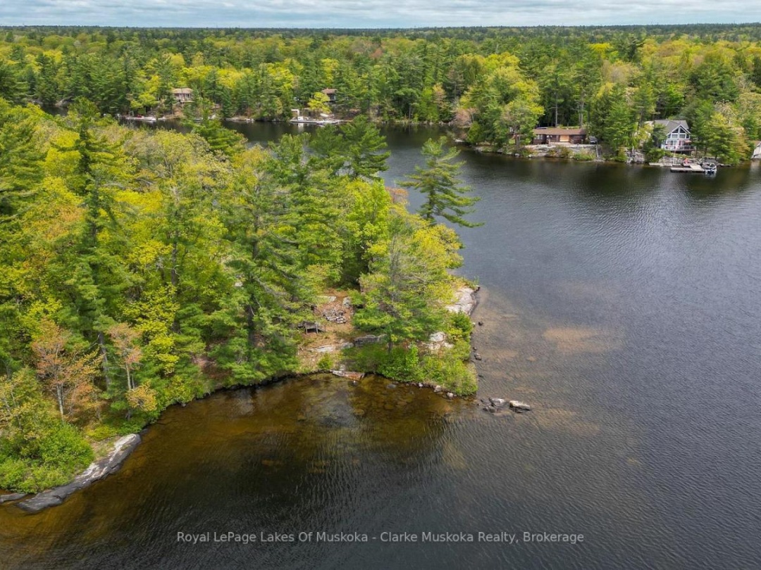 134 Pond Road, Six Mile Lake