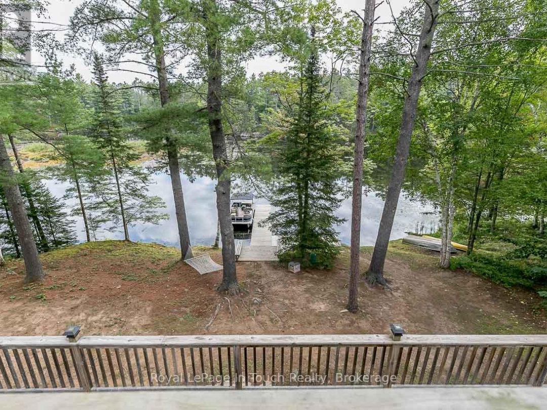 4 Severn River Shore, 