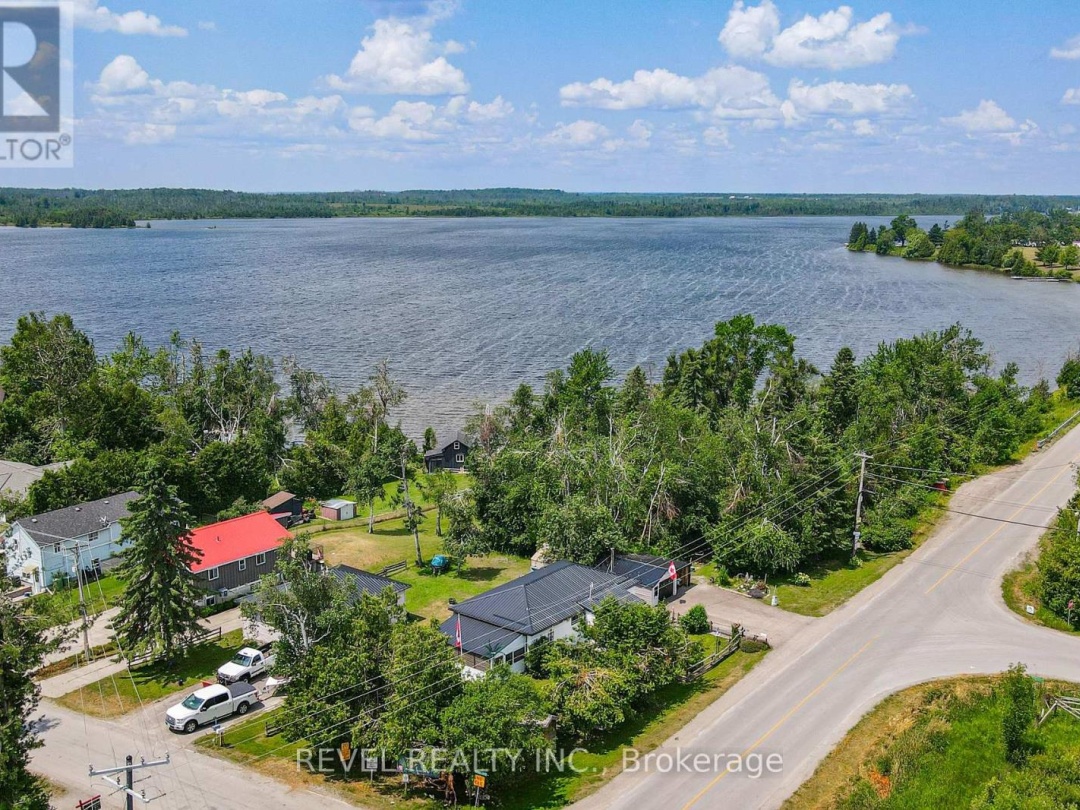 883 CENTENNIAL PARK ROAD, 