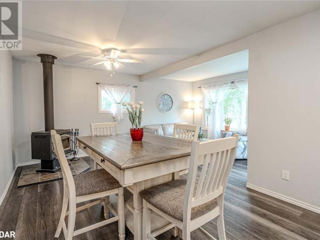 15 Duncan Dr, Trent-severn River