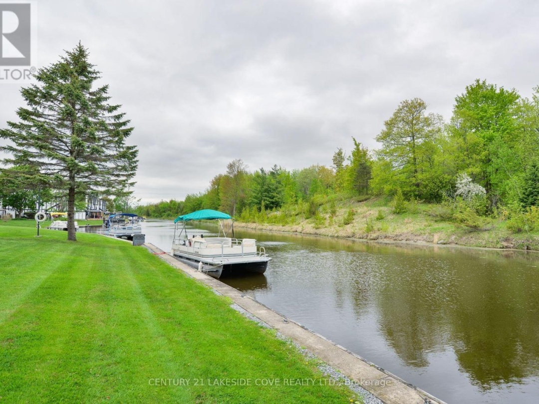 Unit 13 31 Laguna Parkway, Lake Simcoe