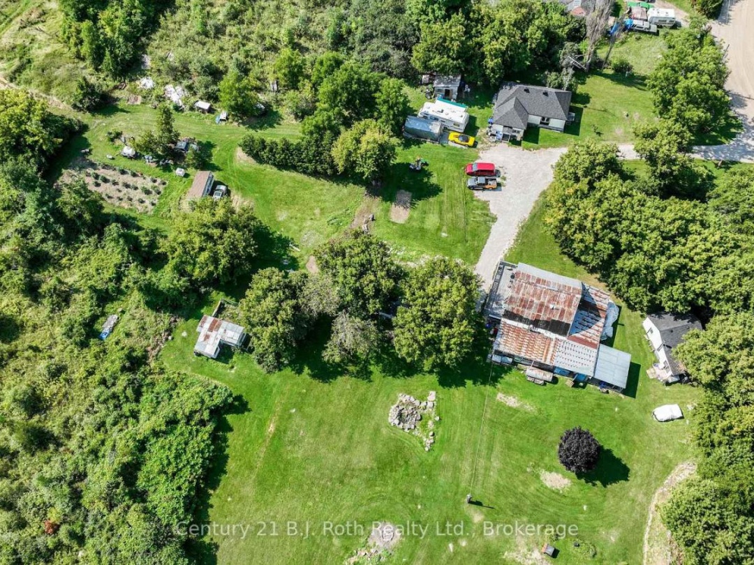 5135 SIDEROAD 25, 