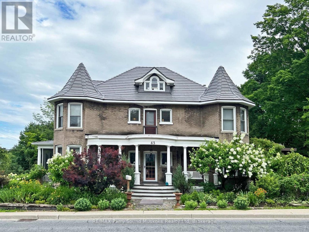 43 Church Street, Parry Sound