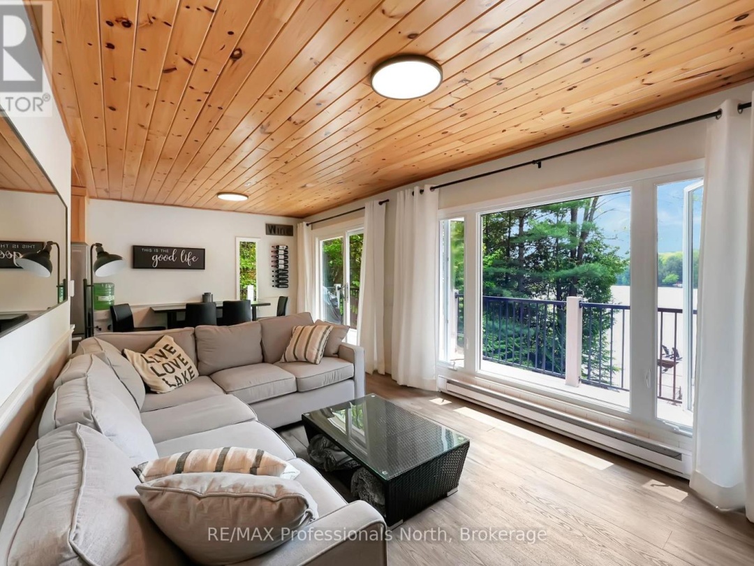 1998 Alsop Road, Glamor Lake