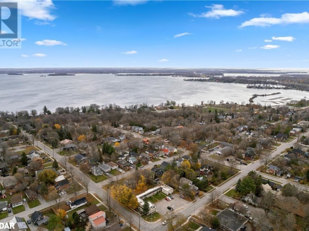 320 Laclie Street, Orillia
