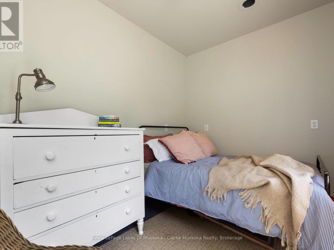 1719 ELLIS ROAD, 